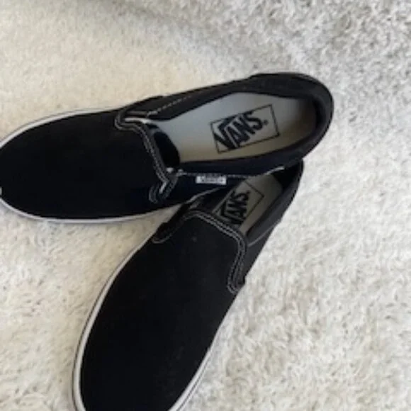 Black Slip on Vans size 8 - Picture 7 of 8